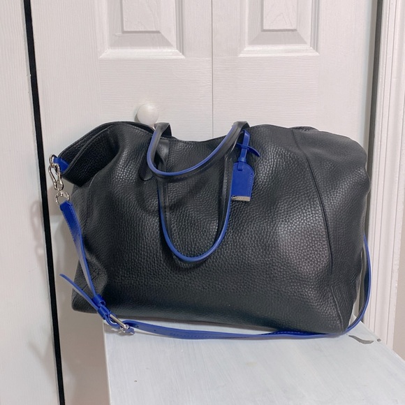 Cole Haan Handbags - Cole Haan black & blue pebbled leather tote bag crossbody travel bag